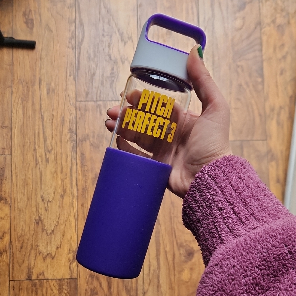 ☆◇●Purple Pitch Perfect 3 Water Bottle